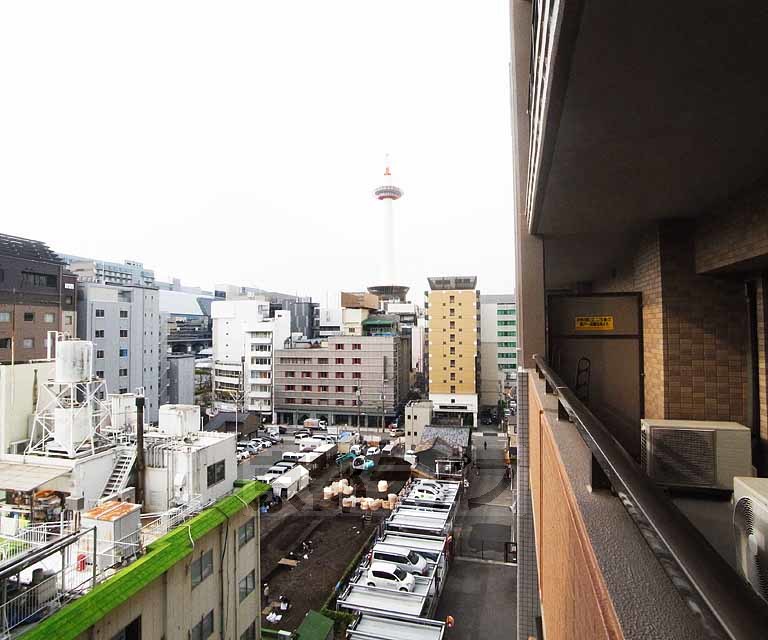 眺望　京都タワーも望めます