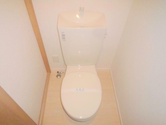 トイレ　参考写真