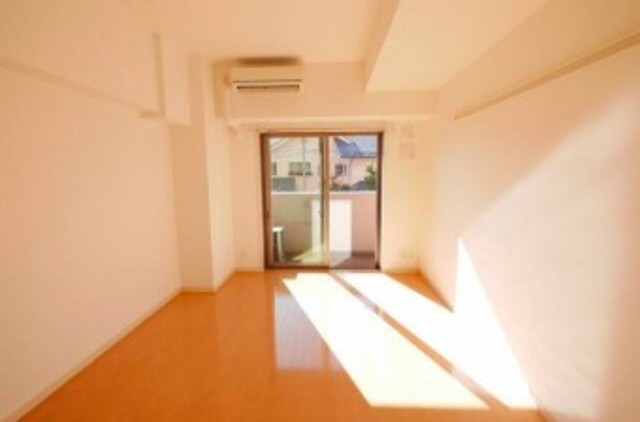 居室・リビング　きれいなお部屋