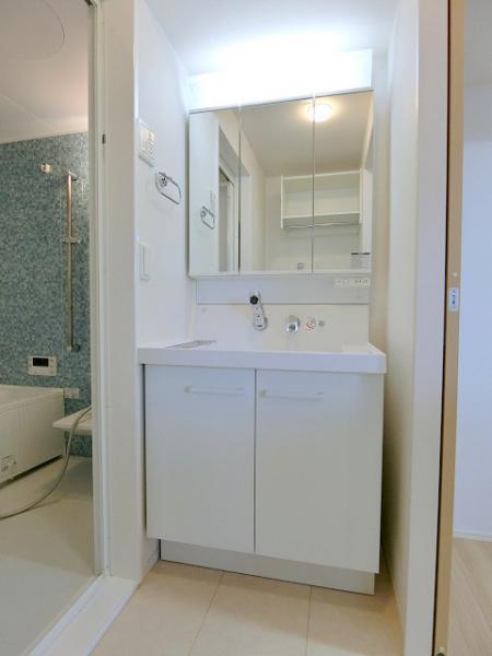 洗面設備　洗面所