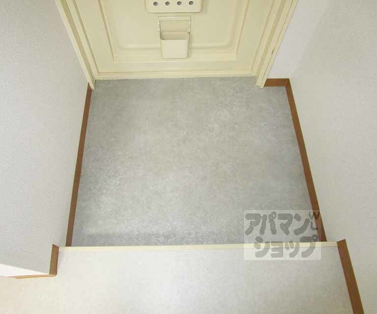 玄関　２－Ｂ号室の写真です。