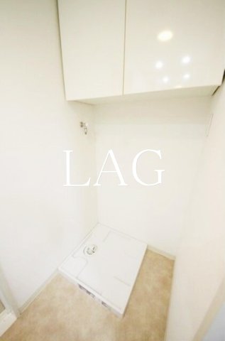 その他設備　室内洗濯機置き場になります。