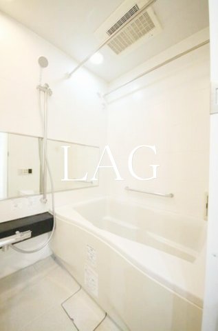 バス・シャワールーム　お風呂です。