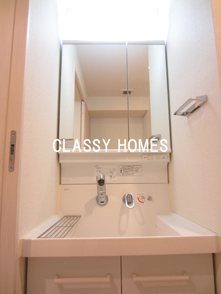 洗面設備　2013年竣工　ズーム浜松町：独立洗面台