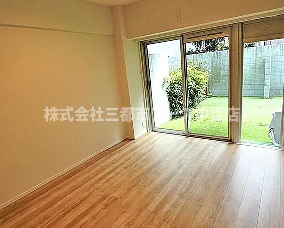 居室・リビング　イトーピア池上マンション　は三都市アース中延店へお任せくださ