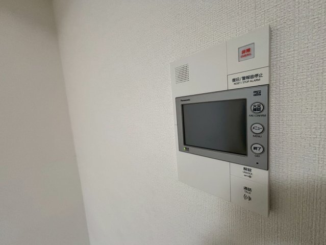 セキュリティ　同物件別部屋写真