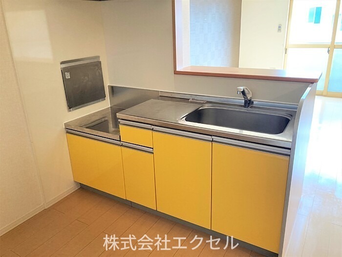 キッチン　お好きなガスコンロが設置できます。