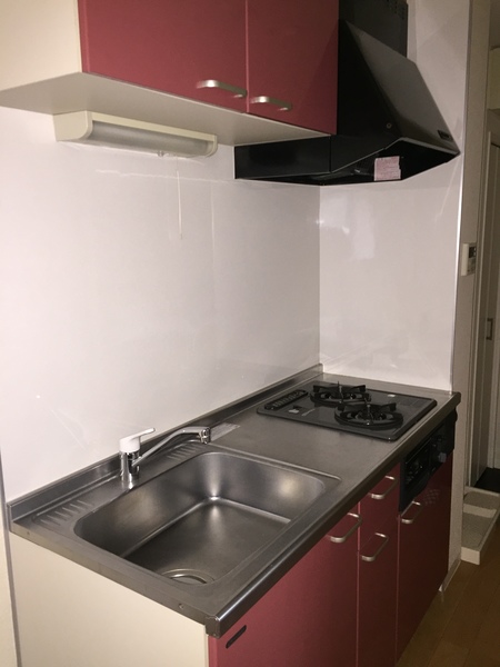 キッチン　※別部屋参考写真