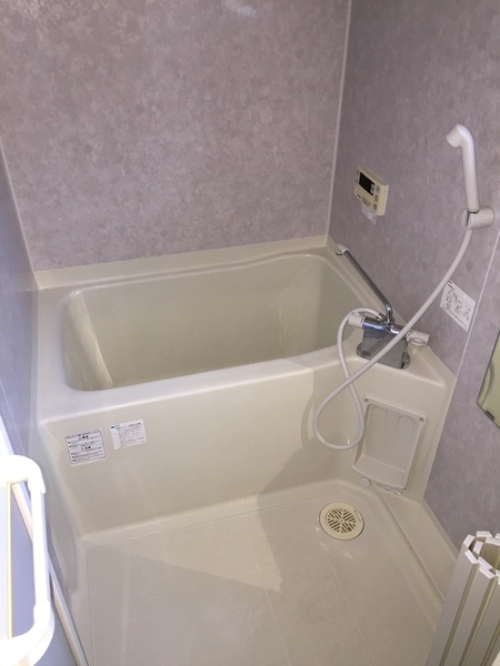 バス・シャワールーム　※別部屋参考写真