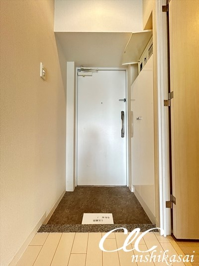 玄関　※参考写真