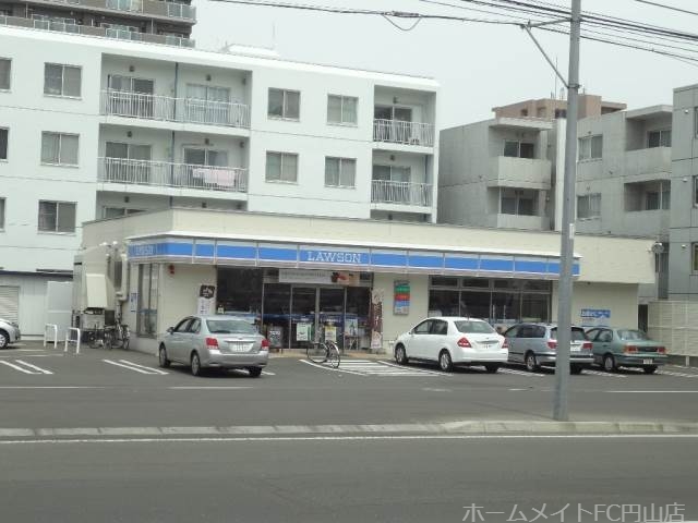 コンビニ　ローソン札幌北3条西二十丁目店（コンビニ）まで114m