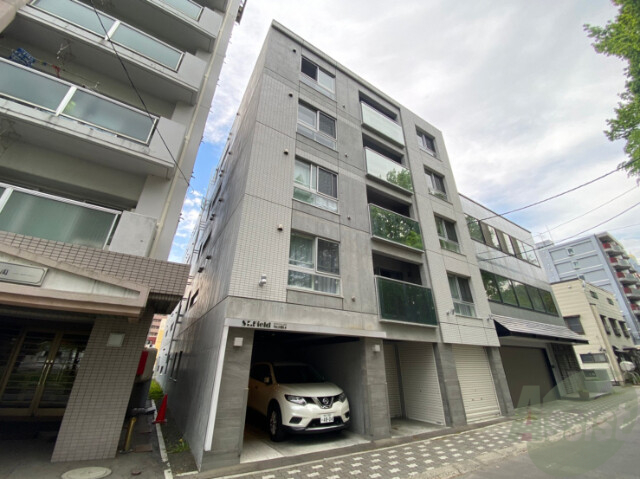 建物外観　札幌市中央区北４条西「セントフィールドＮｏｒｔｈ」