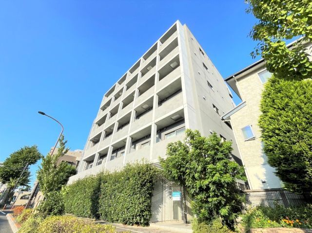 建物外観　明るい外観です。