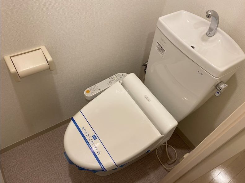 トイレ　温水洗浄便座♪