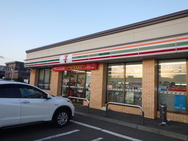 コンビニ　セブンイレブン札幌北39条東16丁目店（コンビニ）まで390m
