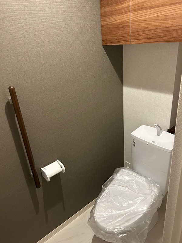 トイレ　別部屋参考写真