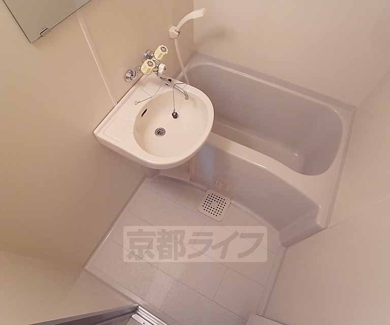 バス・シャワールーム　やっぱりお風呂はセパレート・