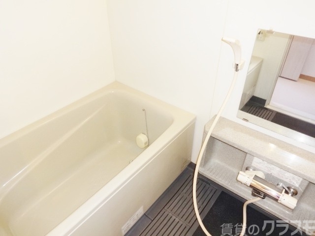 バス・シャワールーム　お風呂もゆっくり入れそうですね♪