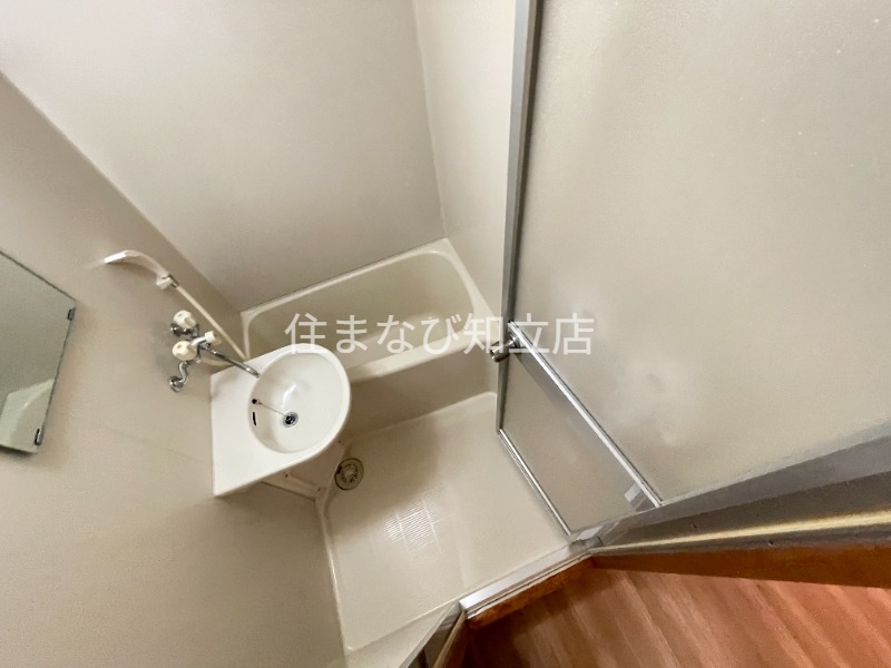バス・シャワールーム　同型別部屋写真