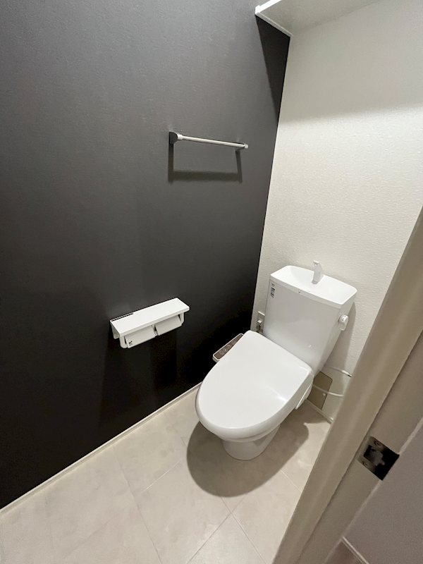トイレ　※同タイプ別部屋の写真となります。