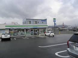コンビニ　ファミリーマート 福知山広峯町店（コンビニ）まで881m