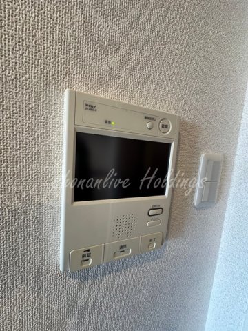 セキュリティ　モニター付きインターホン♪