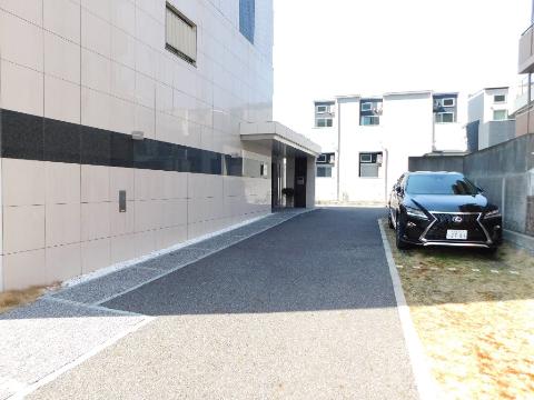 建物外観　外観写真（昼）