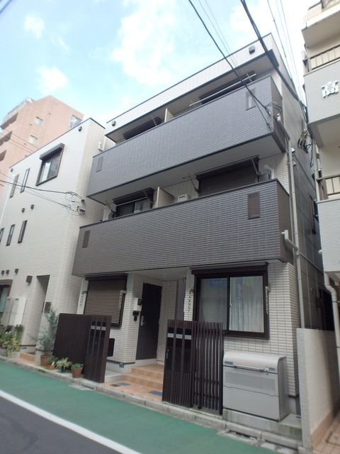 建物外観　★三鷹駅まですぐの立地★