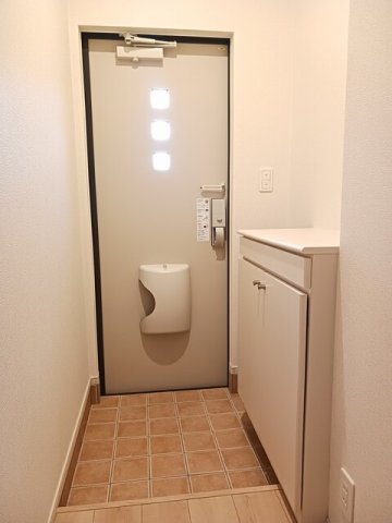 玄関　シンプルで使いやすい玄関です