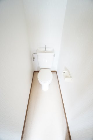 トイレ　※同タイプの写真です。