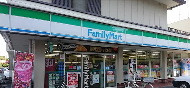コンビニ　ファミリーマート 川越通町店（コンビニ）まで86m