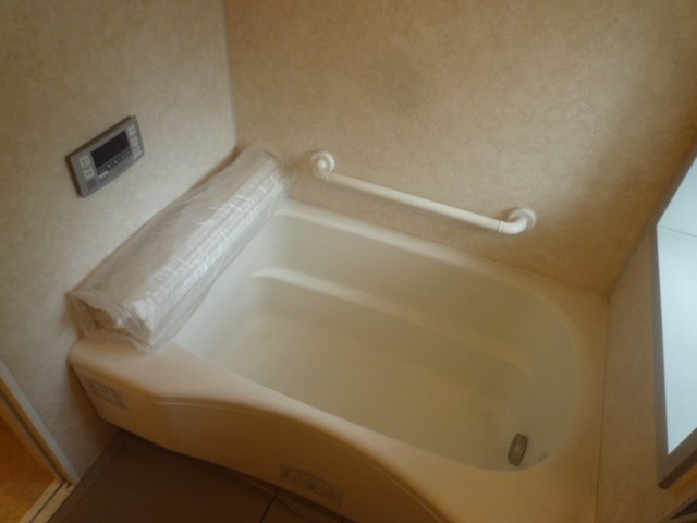 バス・シャワールーム　バス※別部屋参考写真