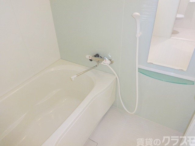 バス・シャワールーム　お風呂とトイレは別々です♪ゆっくり入れそうですね♪
