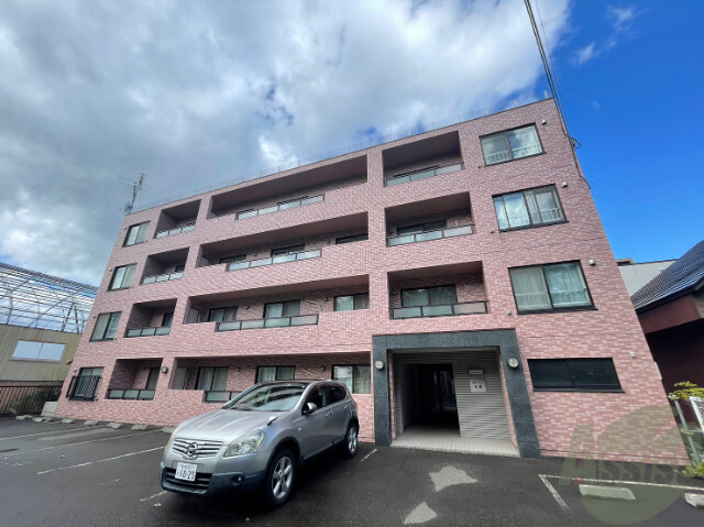 建物外観　札幌市中央区南１８条西「グローリー伏見」