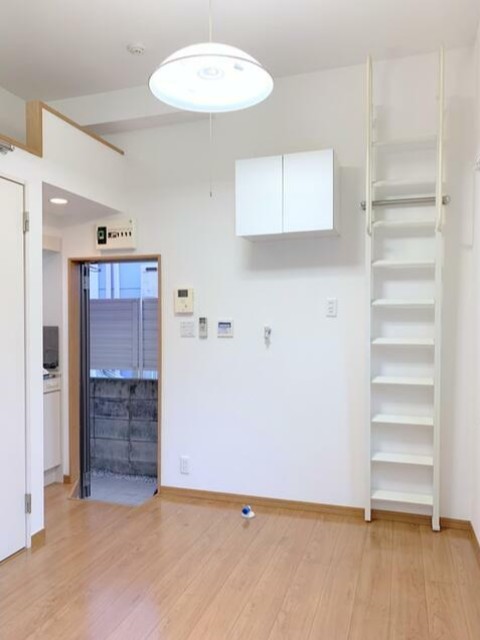 居室・リビング　きれいなお部屋