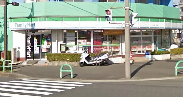 コンビニ　ファミリーマート潮見一丁目店（コンビニ）まで166m