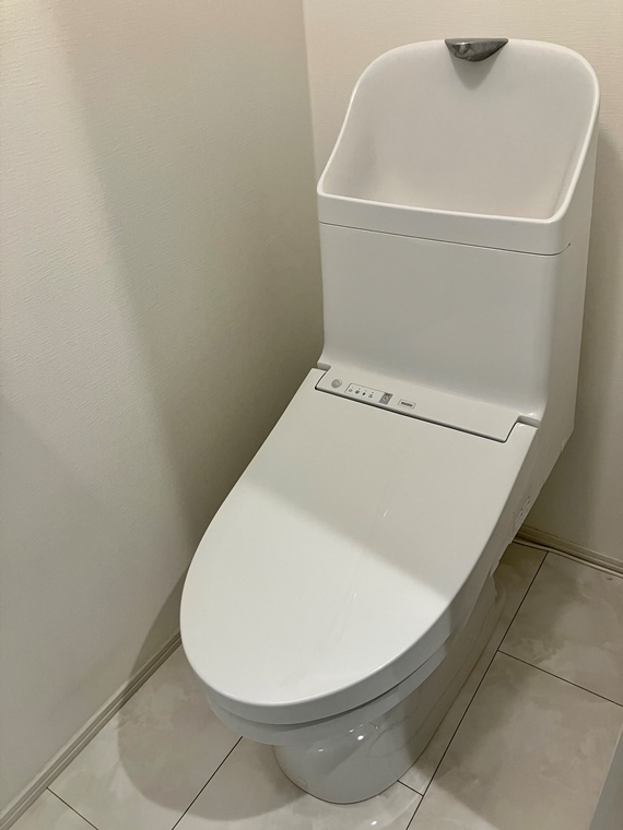 トイレ　シンプルで使いやすいトイレです