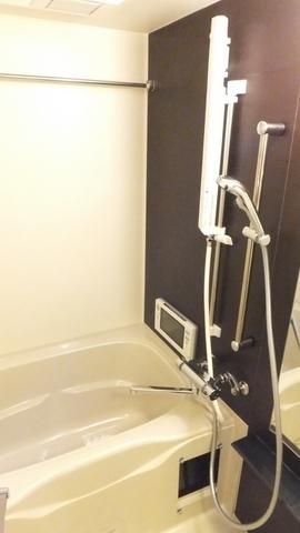 その他　ミストサウナ付きバスルーム