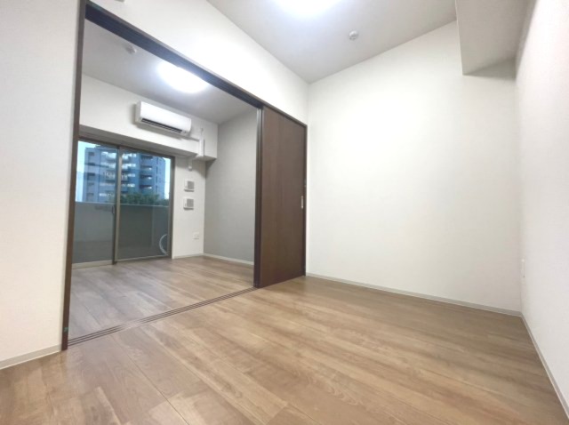 居室・リビング　詳細は、RISUMO江坂本店→06-6155-7137まで♪