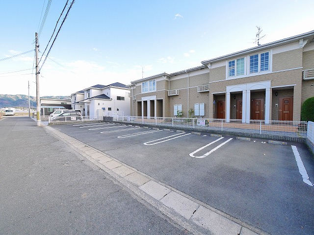 駐車場　駐車場があります