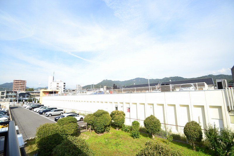 眺望　お問合せはシティホーム海田センター　082-821-2227