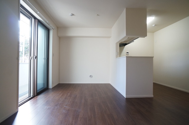 その他部屋・スペース　角部屋・２面採光なのでとても明るいお部屋です♪