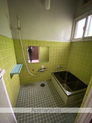 蓬莱町貸家の風呂写真