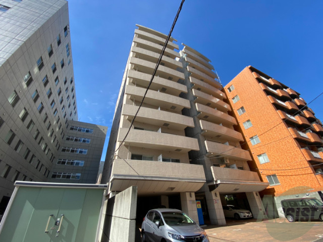 建物外観　札幌市中央区南３条東「ラガー」