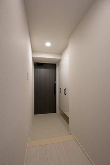 玄関　※写真は同タイプ住戸です。