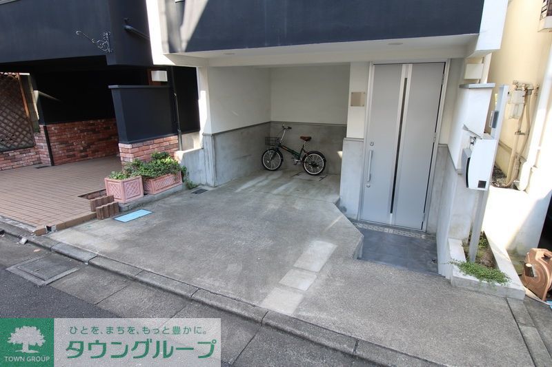 エントランス　エントランス