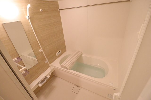 バス・シャワールーム　同施工元参考画像