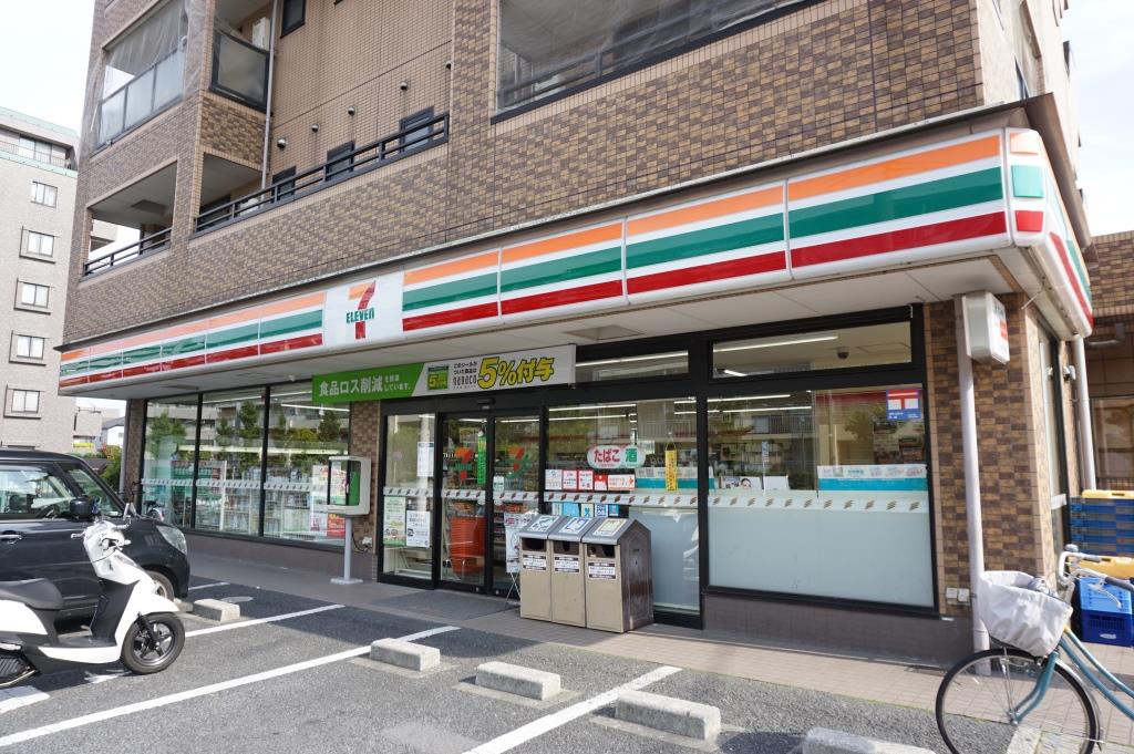 コンビニ　セブンイレブン 足立東保木間1丁目店（コンビニ）まで153m