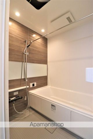 セレスティア中台 IIIの風呂写真