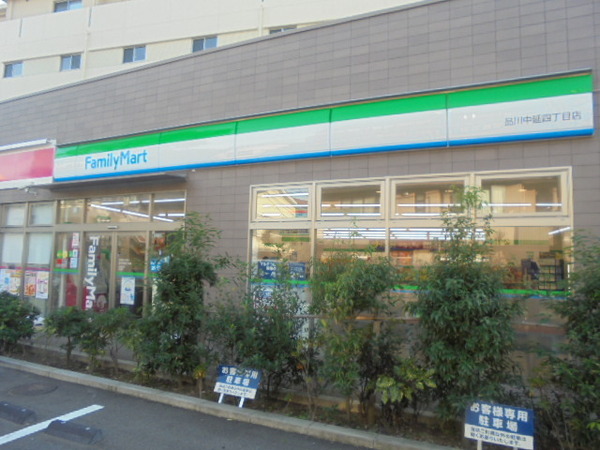 コンビニ　ファミリーマート品川中延四丁目店（コンビニ）まで612m
